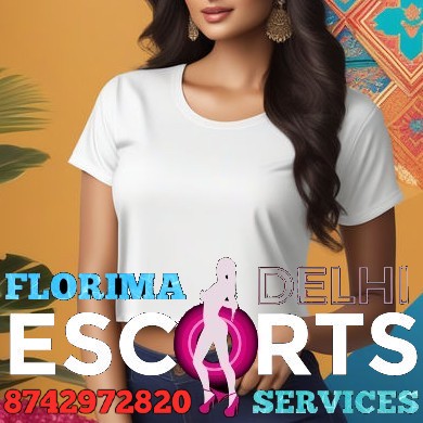 College Girl Divya